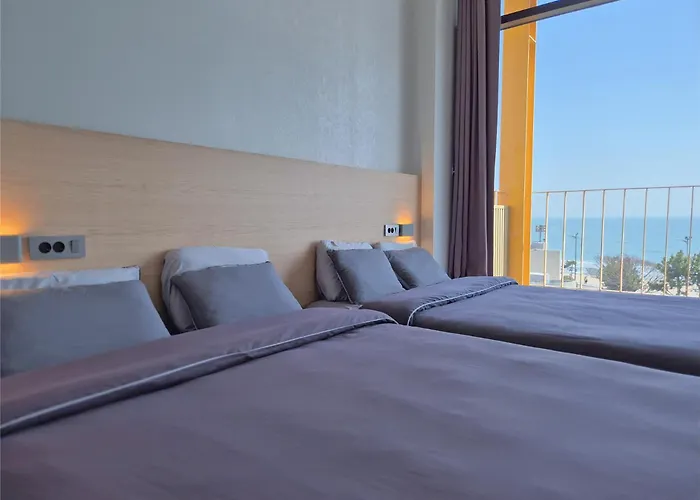 펜톤나인 테라스 송정1호점 Holiday home *
