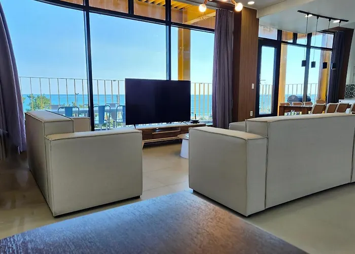 펜톤나인 테라스 송정1호점 Holiday home